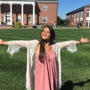 Meet your Posher, Erika